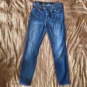 J. Crew LOOKOUT HIGH RISE dark wash skinny